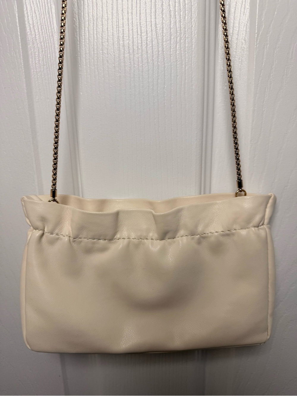 Mango Small Cross-body Bag. Cream